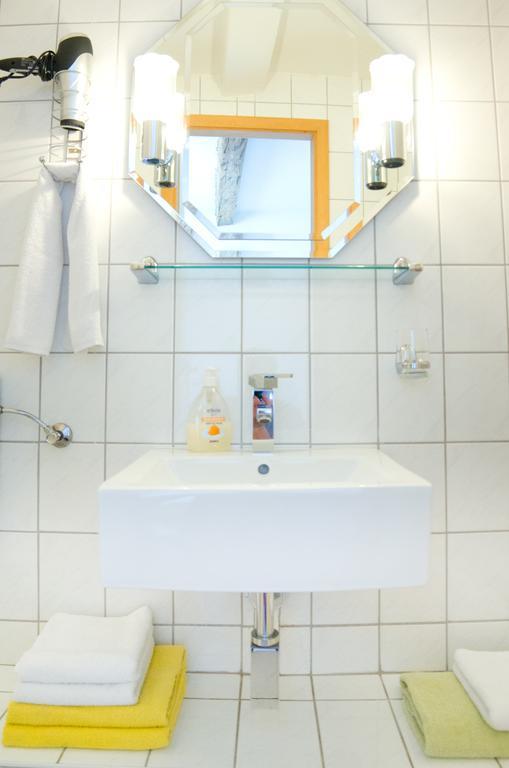 Pension Am Alten Markt ハレ 部屋 写真